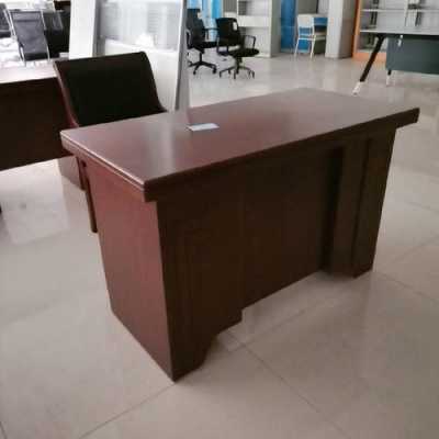 我想在邯郸买个普通的办公桌去哪里买呢？办公桌哪里买