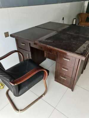 陇西旧家具办公桌二手市场地址？二手办公桌回收