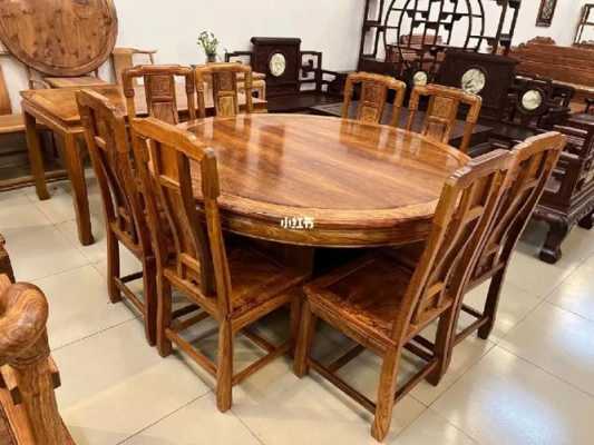 新中式红木餐桌价格（红木餐桌价格及图片）
