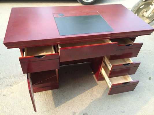 桌子的颜色代表什么？老式办公桌颜色改造