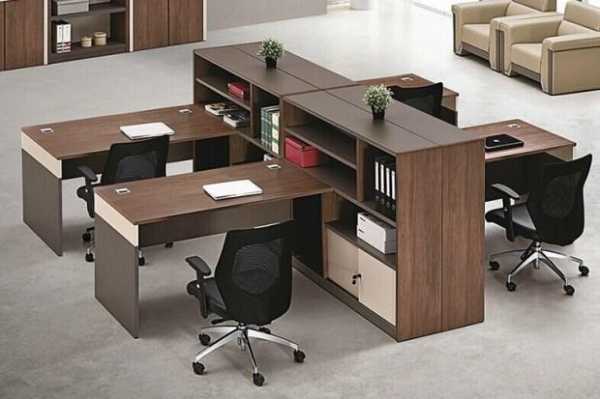 办公室需要哪些设备和家具？（办公室的家具）