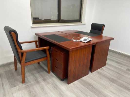 办公桌椅有几种维修方法？（办公室桌椅厂家）