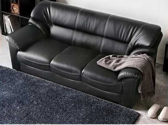 黑色的沙发，配什么颜色的坐垫？（黑色办公沙发图片）